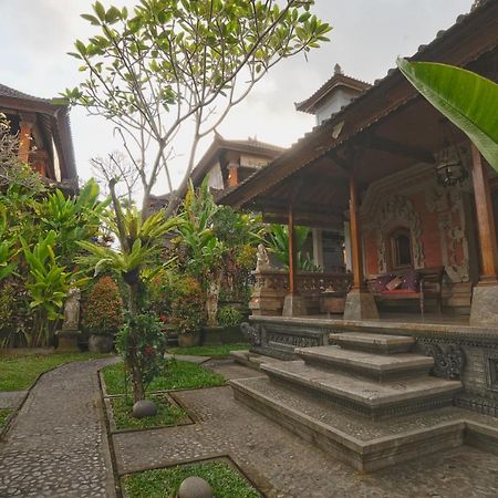 Hotel Aura Bisma Ubud Exterior foto