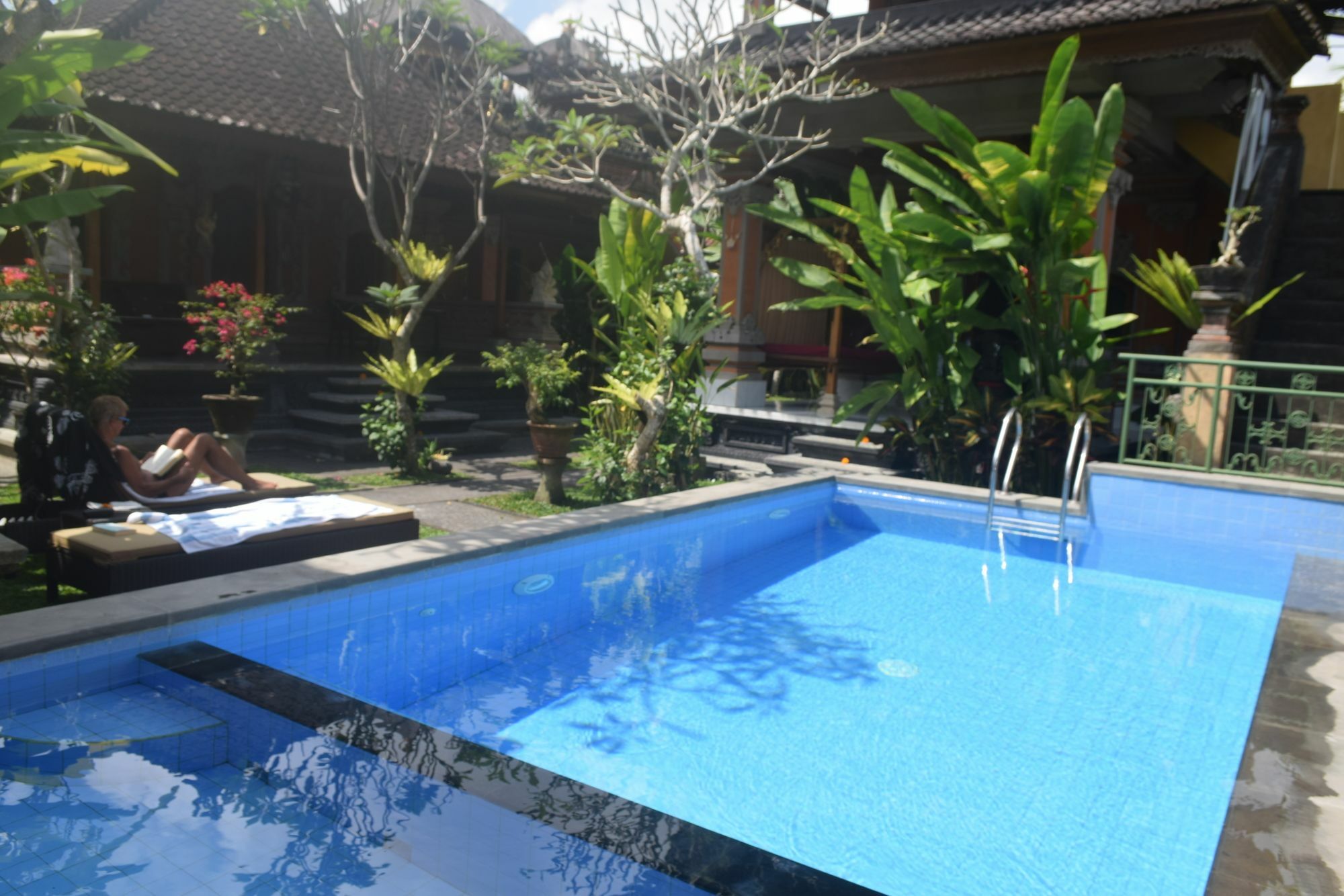 Hotel Aura Bisma Ubud Exterior foto